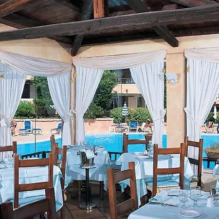 Colonna Park 4* Πόρτο Τσέρβο
