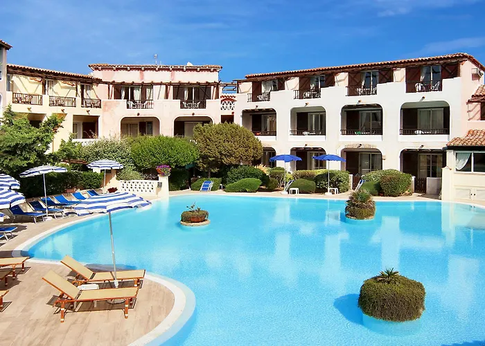 Отель Colonna Park Порто-Черво