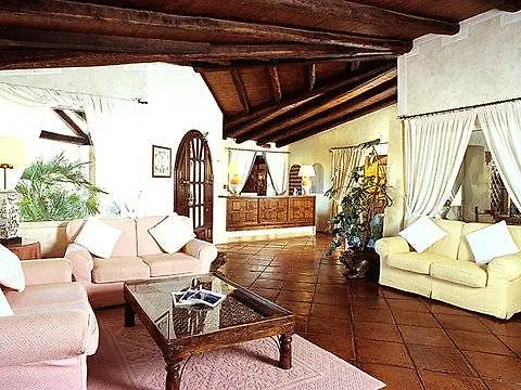 Отель Colonna Park 4*