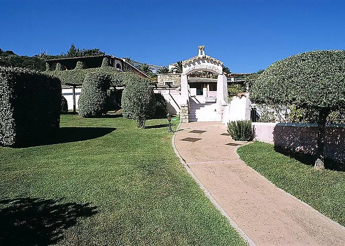 Colonna Park Отель Порто-Черво