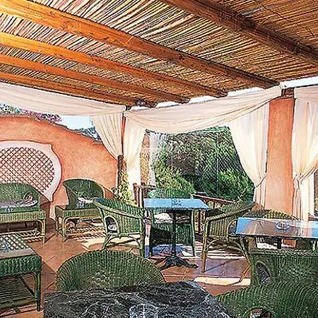 科隆纳公园酒店 切尔沃港